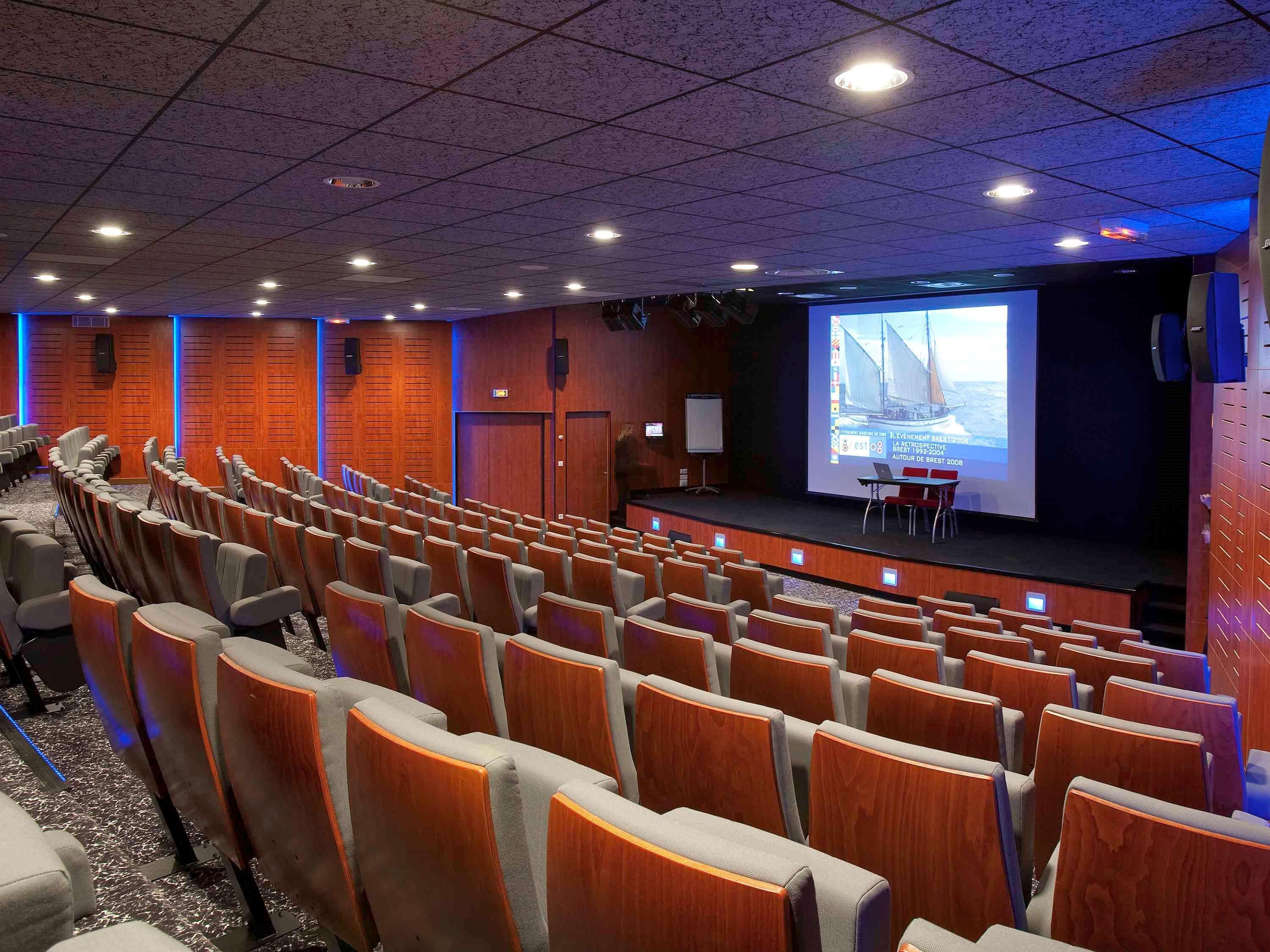Mercure Quimper Centre Екстер'єр фото